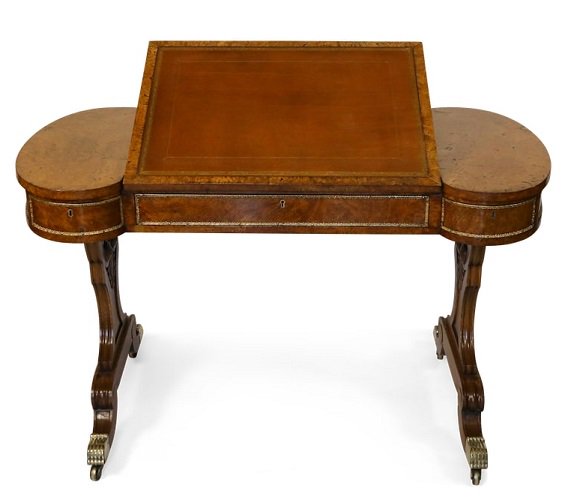 loveantiques's tweet image. This Early 19th Century Brass-Mounted Pollard Oak Writing Table is for sale from Wick Antiques: buff.ly/2JwWziO
#antiques #writingtable #table #desk #writerslife