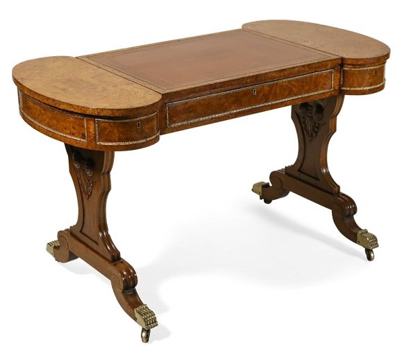 loveantiques's tweet image. This Early 19th Century Brass-Mounted Pollard Oak Writing Table is for sale from Wick Antiques: buff.ly/2JwWziO
#antiques #writingtable #table #desk #writerslife