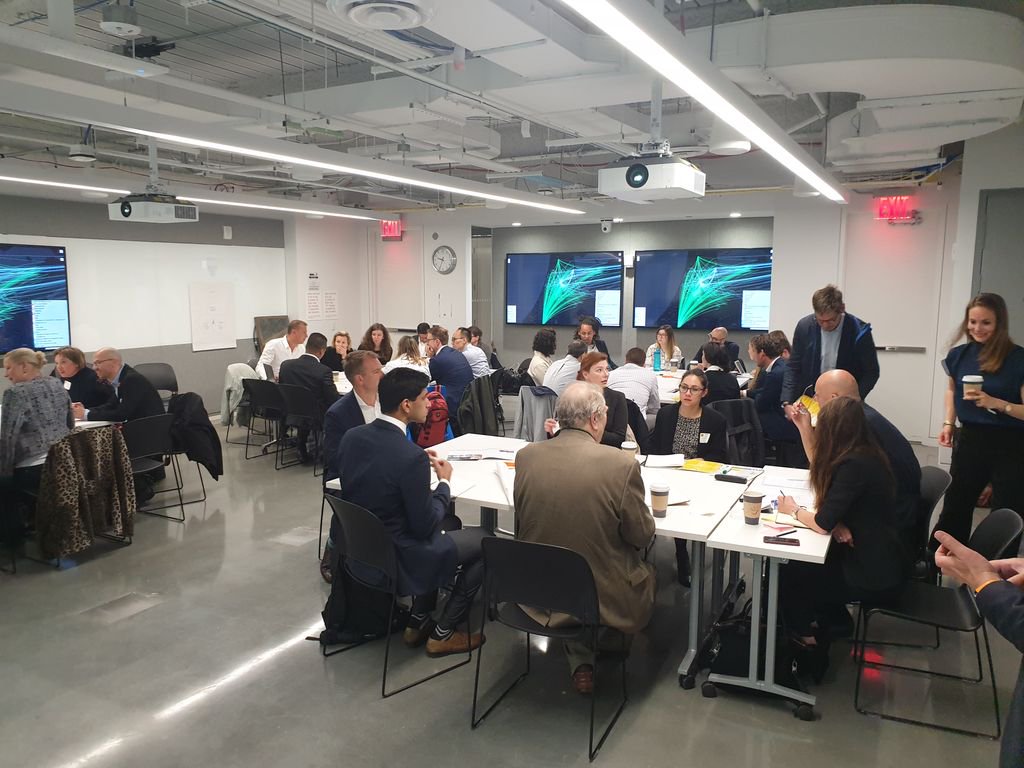 guusderks's tweet photo. Great start with Cirular Economy Workshop #smartnl19 #scny19 https://t.co/bulVWaqKB3 https://t.co/fgAbzC6Exj