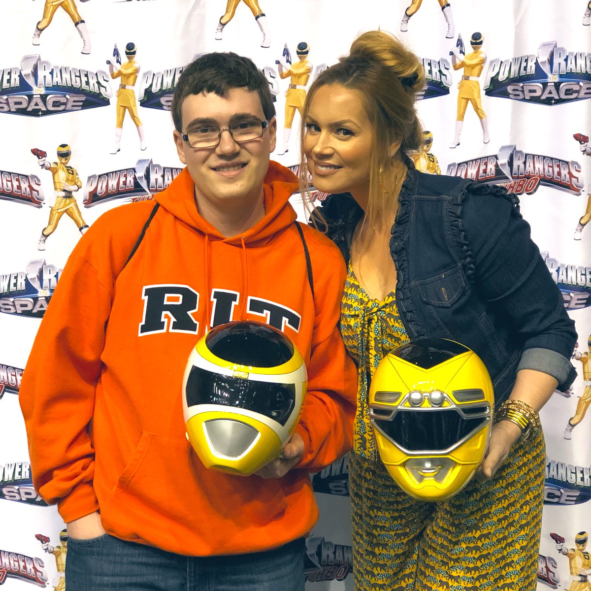 😍💛
#FlowerCityComicCon #FC3 
#Rochester #NewYork 🗽
#YellowRanger #PowerRangers 
#YellowPowerRanger ⚡️
#RochesterInstituteofTechnology #RIT