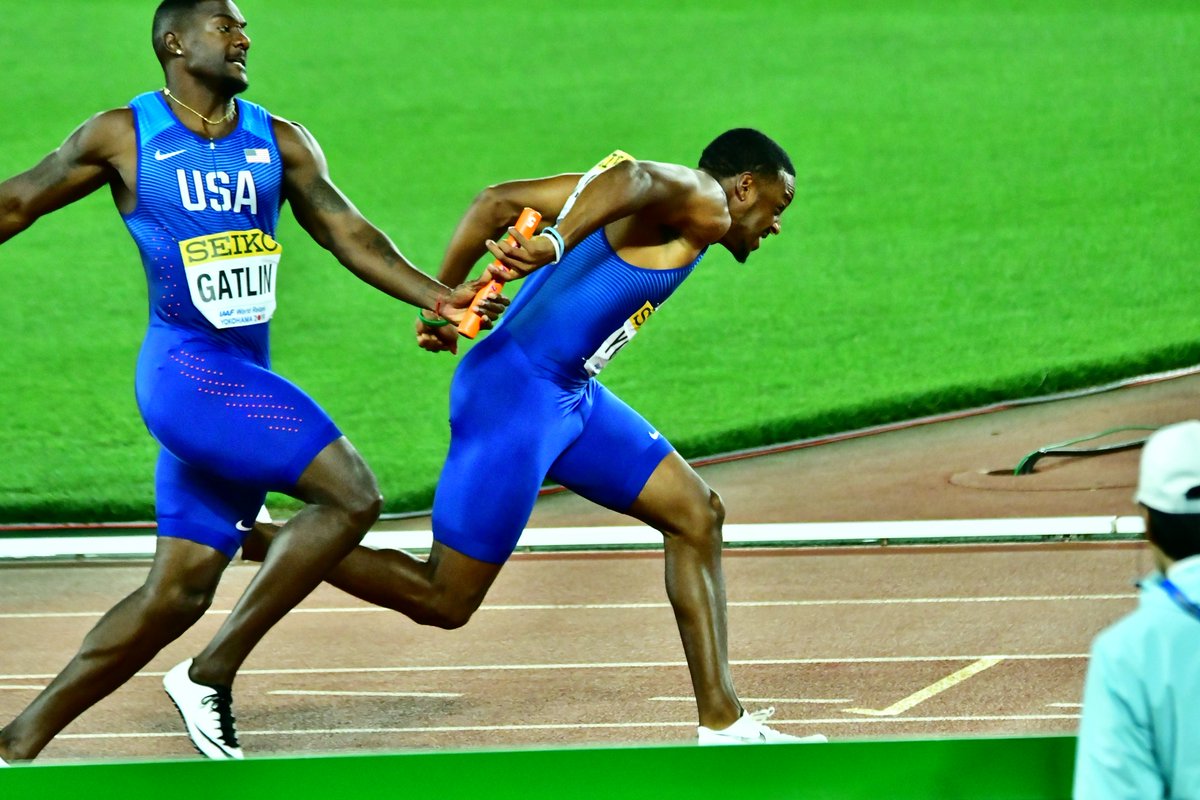 ハイテンコーギー Twitter पर 男子4 100ｍリレー決勝 アメリカ2走j ガトリンから3走i ヤングへのバトンパス 世界リレー T Co Thx6jqneaf Twitter