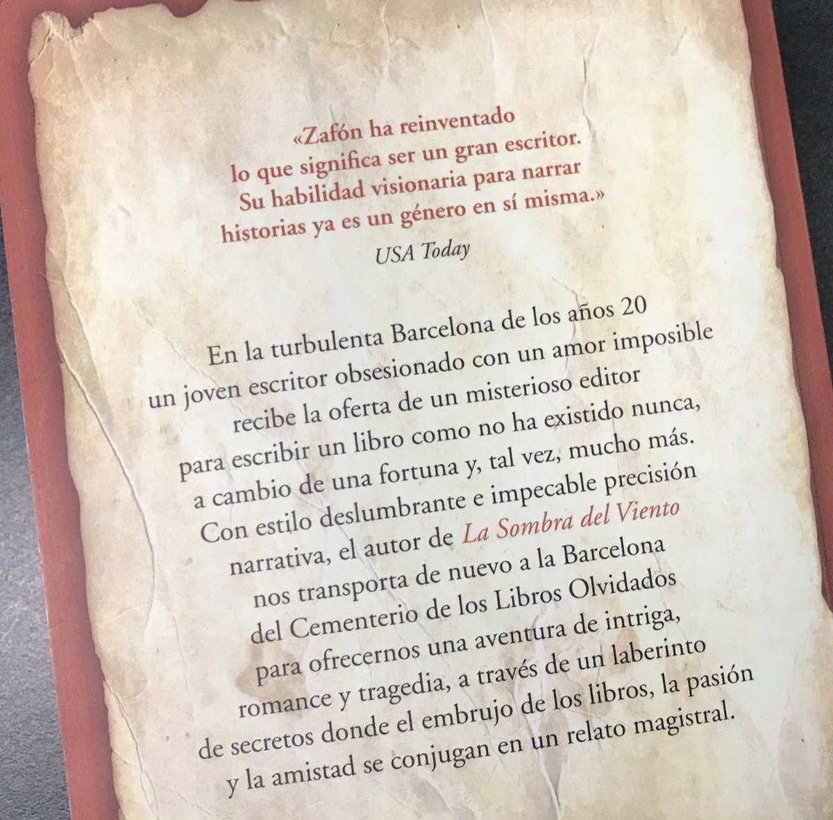 ¡Excelente inicio de semana! #RecomendaciónLectora para hoy es: El juego del Ángel, de Carlos Ruiz Zafón. Pasa por el cubículo 2, toma un libro a préstamo y LEE, IMAGINA, DISFRUTA... #TeamEstadísticaUV ✅👏📈💻📊👊