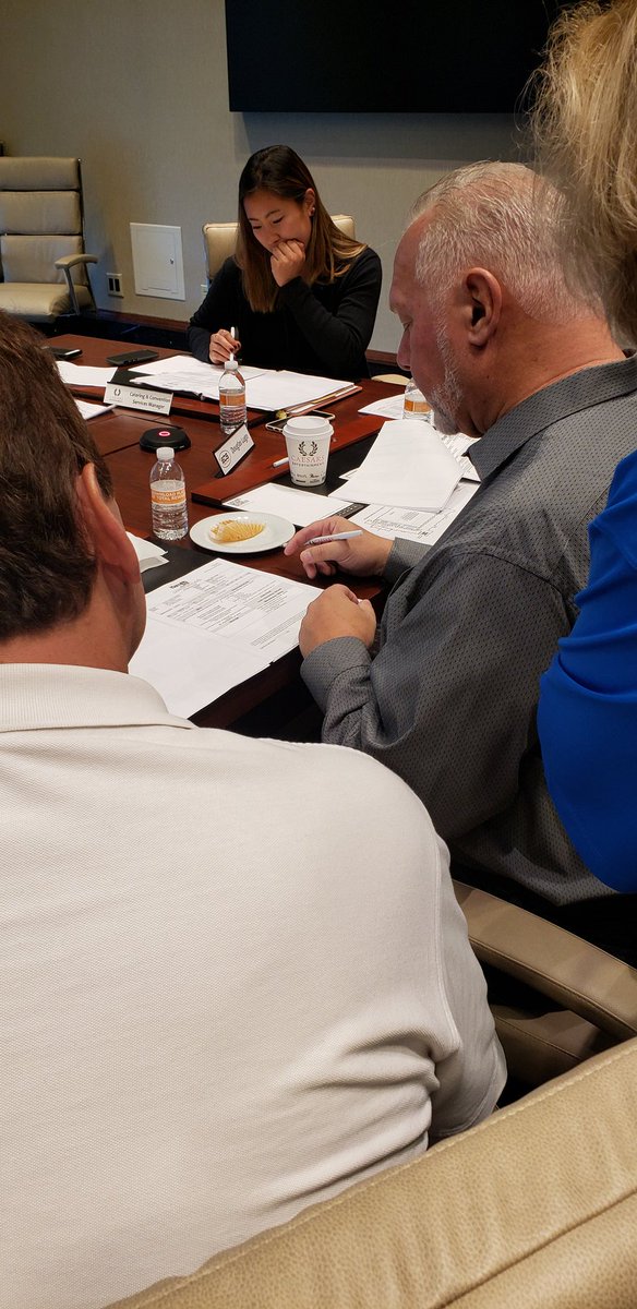 ecs_show's tweet photo. The day has arrived!  Final planning #meetings underway.  Looking forward to the #Opening #Reception #Poolside!  

#Coatings 
#Innovation 
#Education 
@harrahsresort https://t.co/qYRD0NaSev