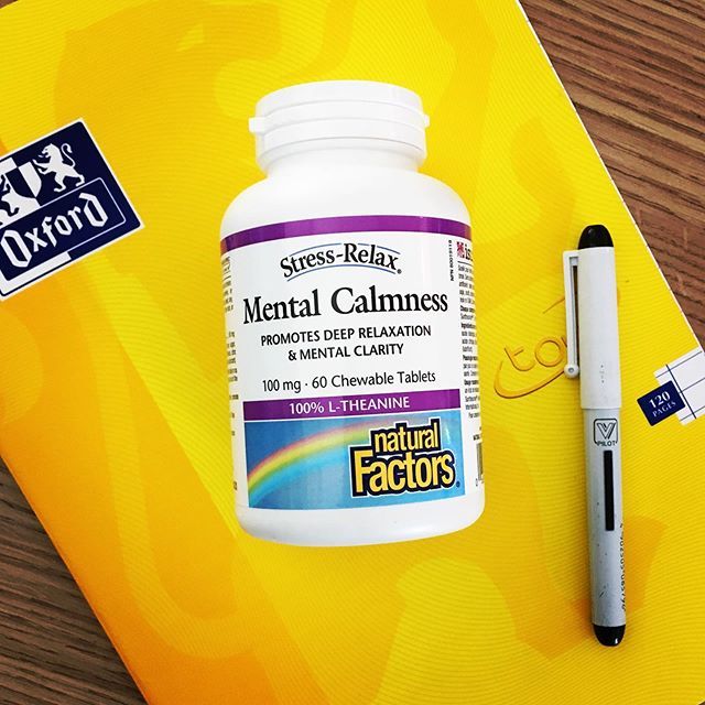 📢 Calling all students... GCSE’s, A-LEVEL’s, UNI finals etc 👩🏼‍🎓👨🏽‍🎓
During this ultra stressful time, find ways to reduce your anxiety such as practising mindfulness 🧘🏼‍♀️ and using natural supplements 🌱 One such supplement is L-theanine, a natural, chewable tablet that helps t…