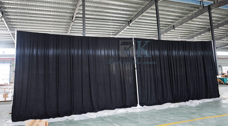 beyondstage17's tweet image. RK pipe and drape is a fast and easy way to transform a room. It is often used to cover items on a wall, change the look of a room, add colour, divide the space for different uses.

【beyondstage.com】

#weddingdrape #LEDbackdrop #pipedrape #curtain #drape #wedding