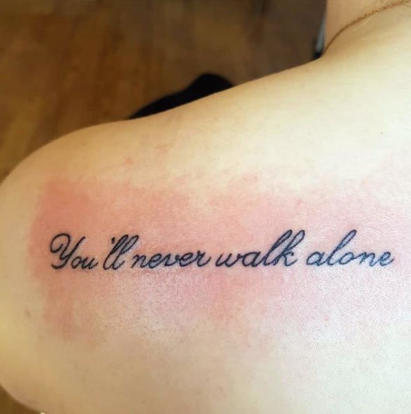 Serena Reporte Gramatica You Will Never Walk Alone Tattoo Pera Manana Desilusion