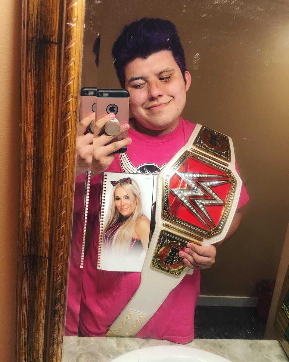 TheLegitGomez29's tweet photo. Happy #Unbreakable Monday!! πππ»this is whatβs gonna happen next week!! #MsMoney πͺπ»πͺπ» you got this!! @NatbyNature https://t.co/3JXtPKNCWZ
