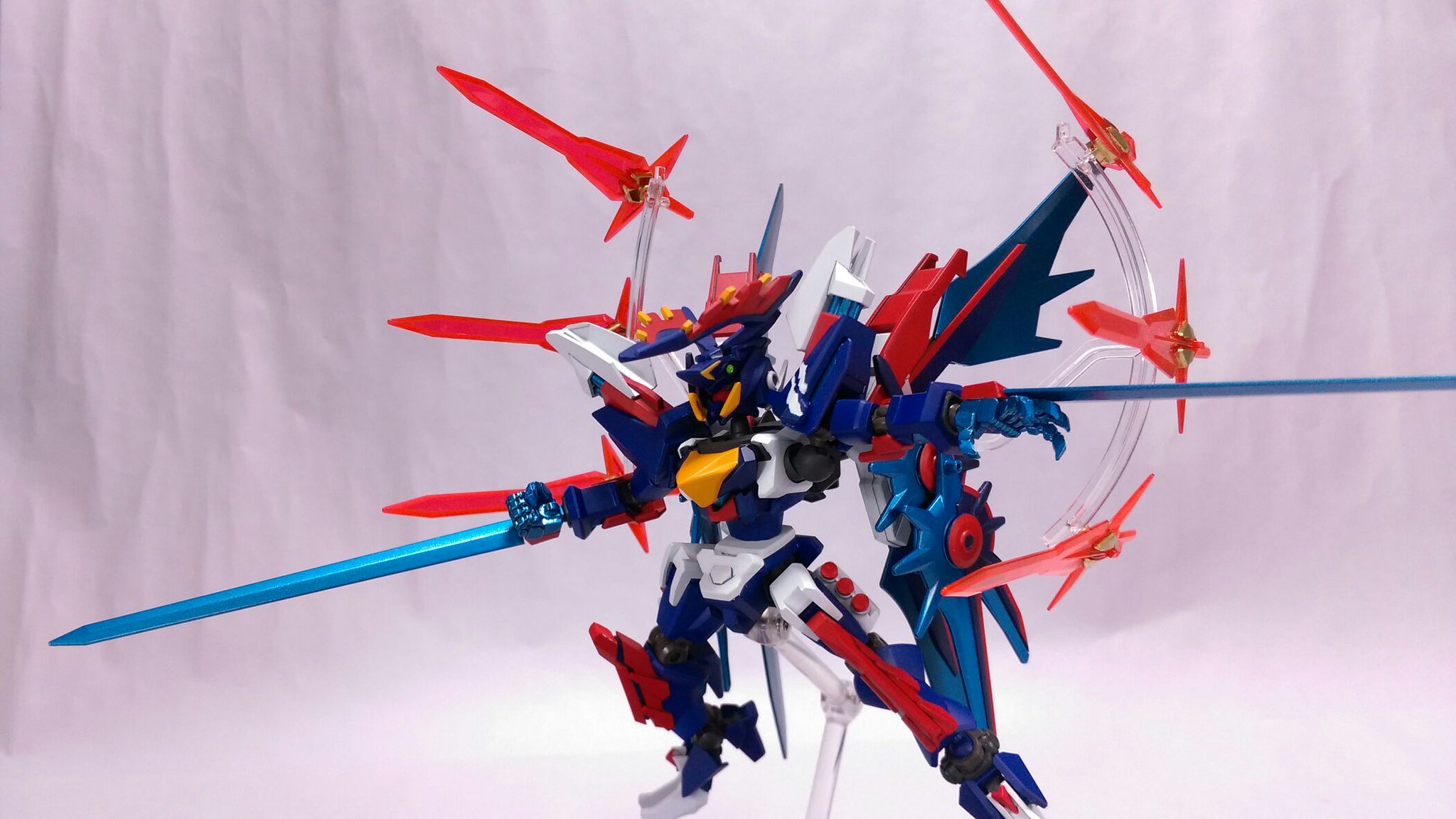 桜庭ゆう ダンボール戦機 Lbx ディ レギウディア ビット装備 Lbxv Lbx列伝編 という企画参加した際に製作 ディ エゼルディの後継機 組織の象徴的な意味で と認識してたのと 大ボスならビットやろ と安直に考えてビット装備に 桜庭ゆう ダンボール戦機 Lbx ディ レギウディア ビット装備 Lbxv Lbx列伝編 という企画参加した際に製作 ディ エゼルディの後継機 組織の象徴的な意味で と認識してたのと 大ボスならビットやろ と安直に考えてビット装備に
