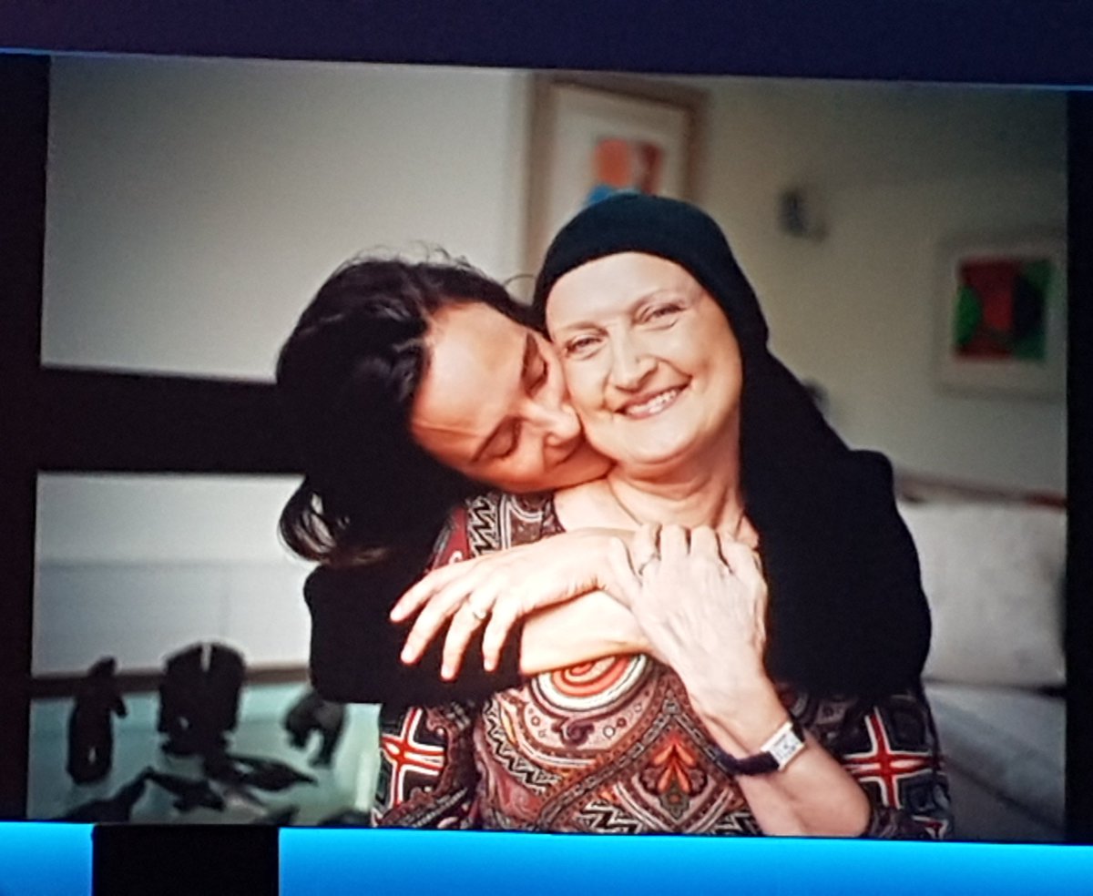 ruthulbert's tweet photo. Lisa Mills kicks off #RDF2019 with an utterly powerful, moving and inspirational account of her mum's journey and her amazing legacy #WhyWeDoResearch #brainmatrix #livewellwithcancer https://t.co/H1v9FBjP3D