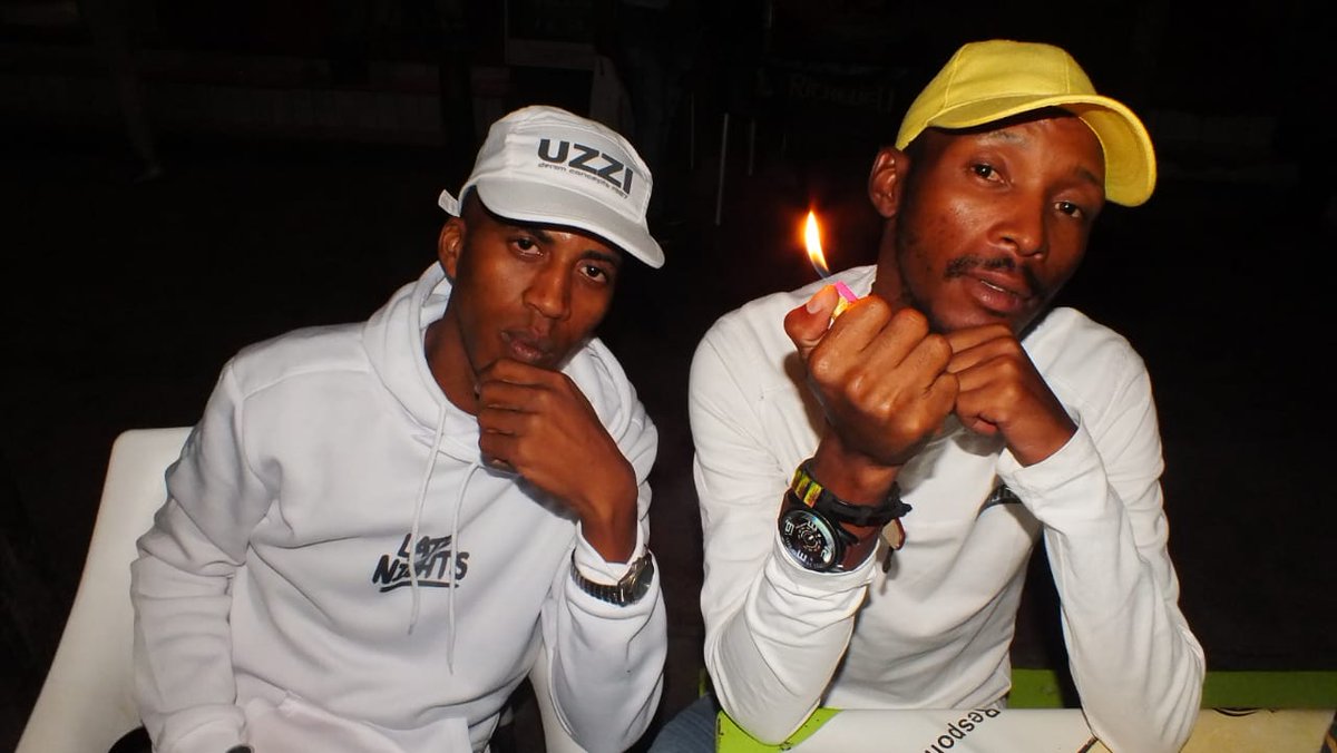 Rawriraps's tweet image. hate is so familiar to me I'm slowly embracing it.