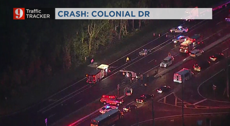 RacquelAsa's tweet image. BREAKING: @OCFireRescue working this bad crash on Colonial Dr at Tanner Rd. Colonial Dr Eastbound is CLOSED involving this overturned vehicle. Westbound lanes have a lane BLOCKED. 

ALTERNATE: take Lake Pickett Rd to Chuluota Rd to head to #Bithlo &amp;amp; #Christmas and I-95