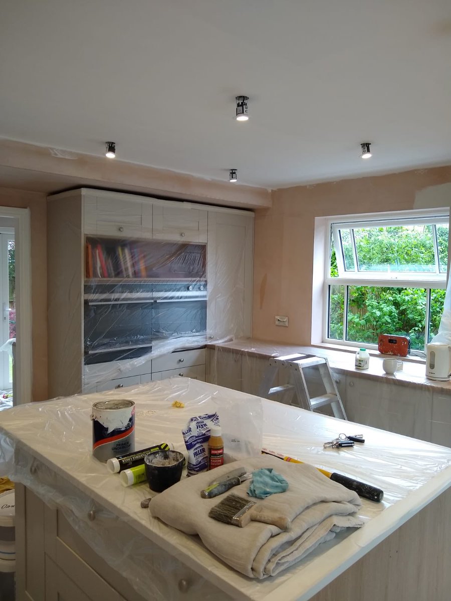 leedavispaint's tweet photo. Another beautiful kitchen redecoration by some of the team last week 😍 #painters #decorators #internal #external #domestic #cmmerical #leicestershire https://t.co/AaikNffEH3