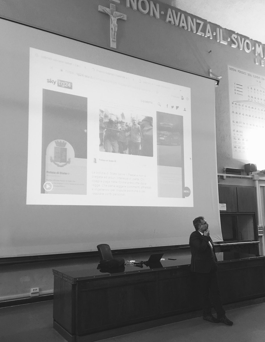 Monday: #attualità &amp; #SocialMediaPolicy // #smm19 

Un’istituzione, qualunque essa sia, deve fondarsi sui canoni dell’etica. Agendo nel rispetto dei cittadini. Responsabilizzando la propria condotta. La comunicazione istituzionale parla in rappresentanza dell’intera comunità.