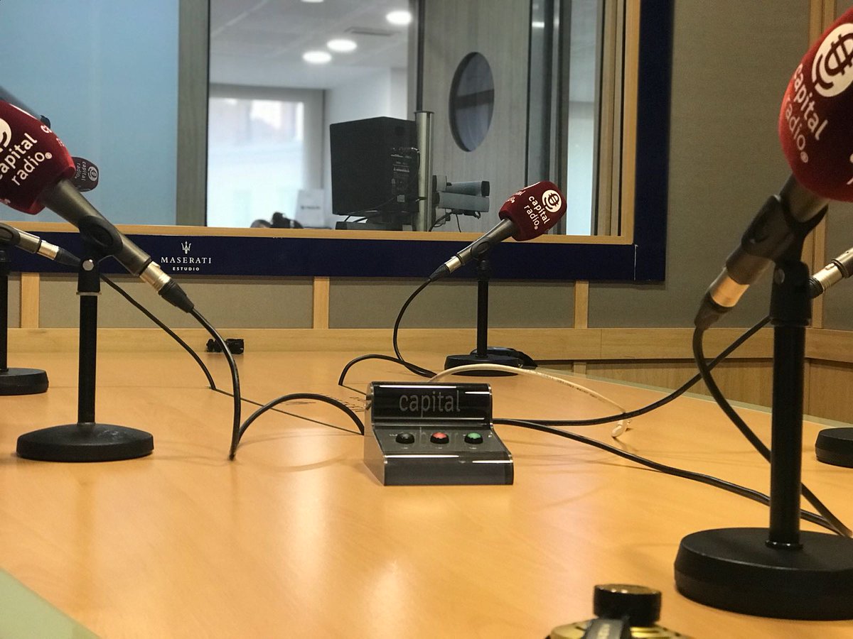 LigadeBolsa's tweet photo. Recordad que ya tenéis disponible el #Podcast con la entrevista realizada a @rodrigovlc97 y @teruelborja de @UVinvest_ 📊 en @EstiloyFinanzas 🎙📻
#LigadeBolsaenlaRadio #CapitalRadio #ClubesdeInversion
https://t.co/eB85D6hwRM https://t.co/xfidwiNxs5
