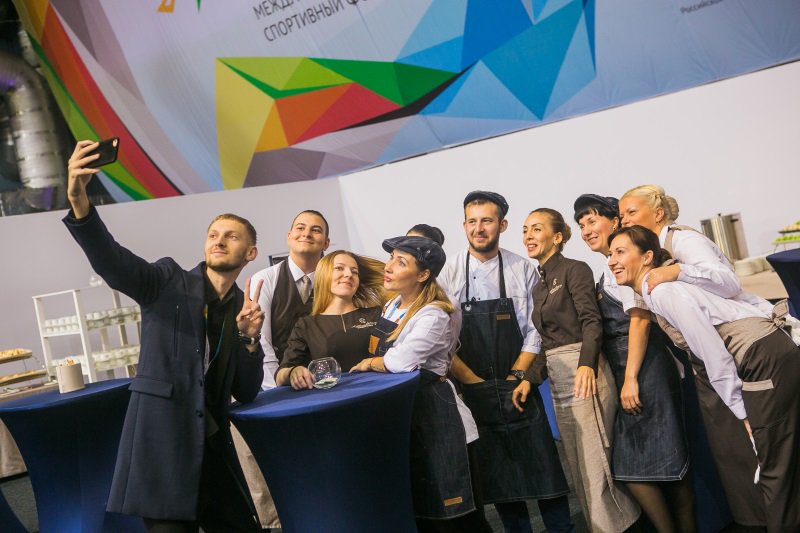 MICE CATERING #обзор

MICE (от англ. Meetings, Incentives, Conferences, Events) – область индустрии делового туризма, связанная с организацией и проведением различных корпоративных мероприятий. 

dihanie-zemli.ru/mice-catering-…