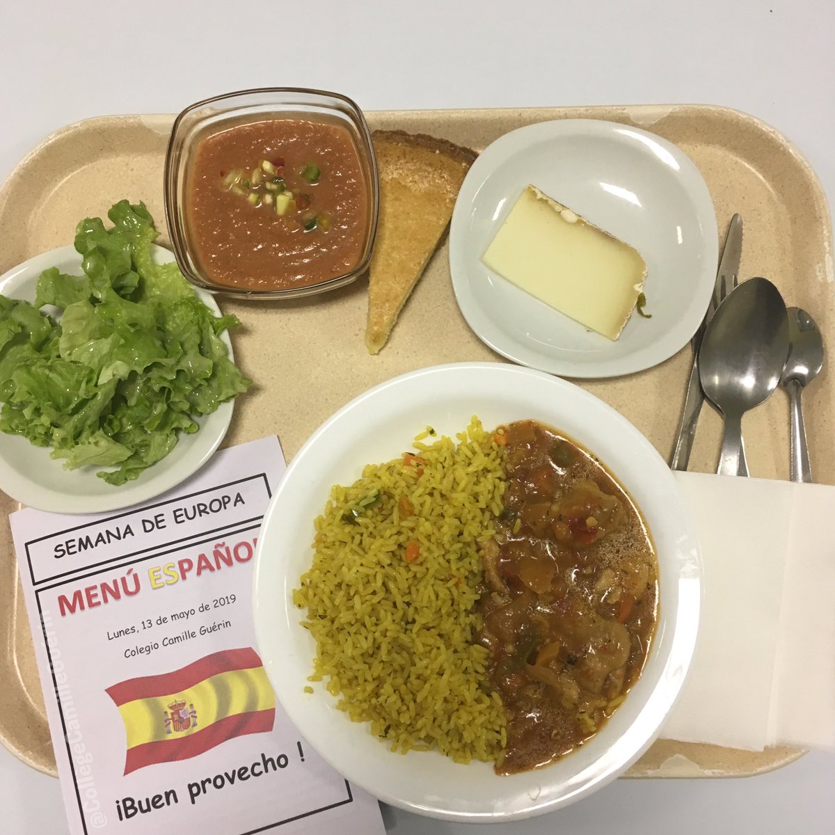 clgcguerin35's tweet photo. C’est la #SemaineDesLangues au @clgcguerin35 - des activités et ateliers de découverte des langues sont programmés. Et à la cantine, ça commence dans l’assiette. ¡ Viva España ! 🇪🇸 https://t.co/cOE2hheapt