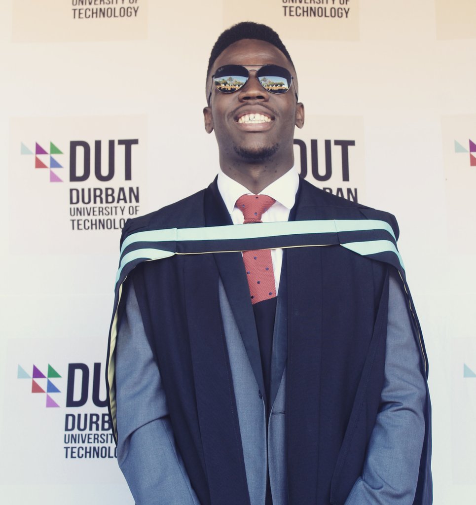 newzboysphe's tweet photo. Thanks God i did it, i'm now an official @DUT_Tweets graduate... Anything is possible black child https://t.co/jc7r0ilveJ