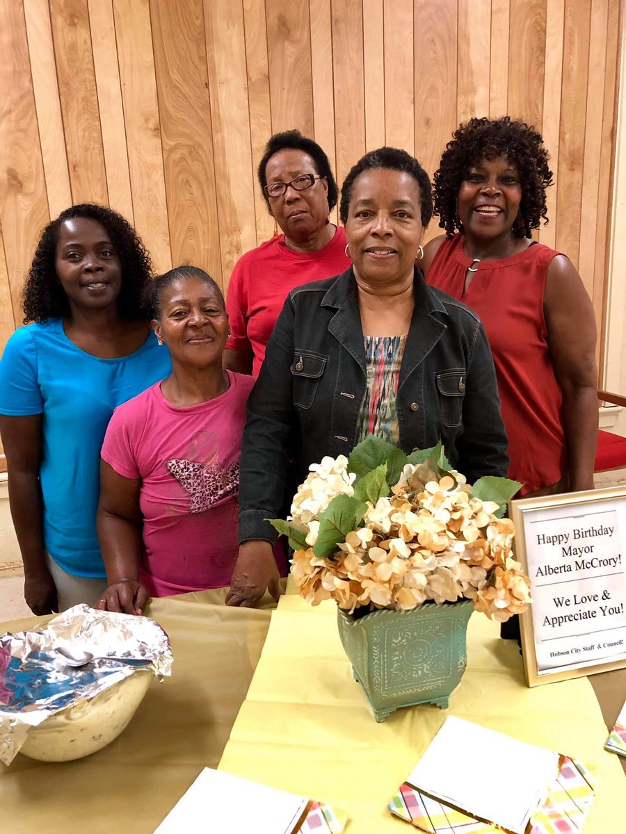 Last week we celebrated our very own Mayor Alberta Mccrory for her birthday. Happy birthday! #hobsoncityproud