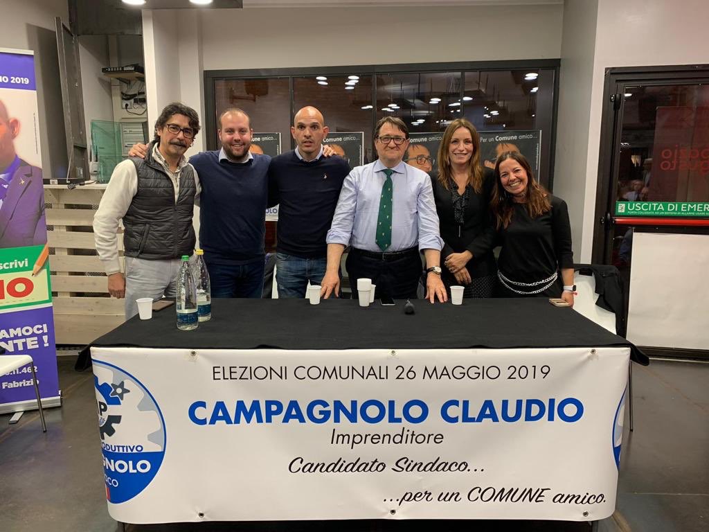 alebenvenuto's tweet photo. Ieri sera a #Chieri con @LuciaBorgonzoni abbiamo parlato del primo anno di Governo. Tantissime cose fatte e tantissime cose da fare! #dalleparoleaifatti https://t.co/7RtonOvyHU