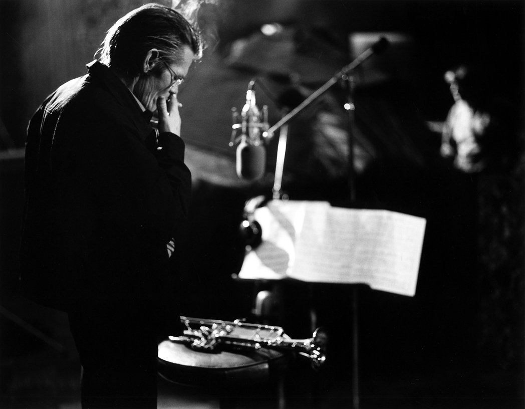 geocappiello's tweet photo. 🎗️🎶🎺

#13maggio 1988 moriva ad Amsterdam, Chat Baker, trombettista e cantante jazz

"I Waited For You" (1977)

#ChatBaker #trumpet
#JacquesPelzer #flute
#BruceThomas #piano
#LucioTerzano #bass
#GiancarloPillot #drums

https://t.co/kxd1ZYawph

 #Jazz #JazzTrumpet #JazzLovers https://t.co/FIA4qKh2Yn