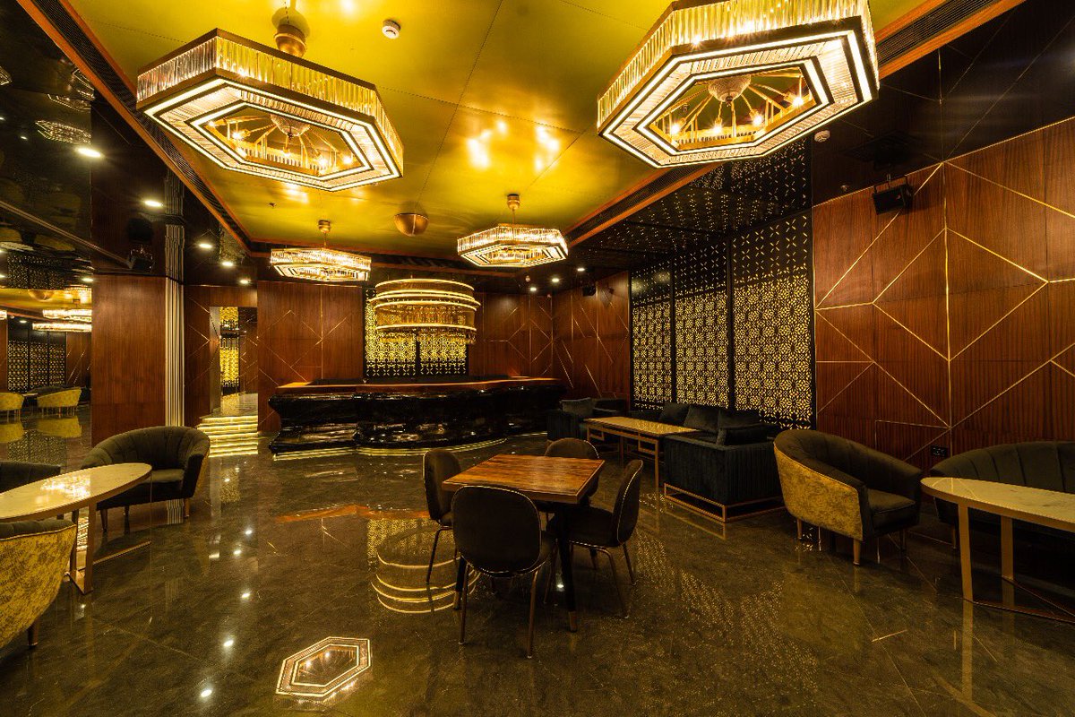 M_vaishali22's tweet photo. Best venue is now in G Town!! 
Gurgaon event venue @club_tivoli @Encore__Events @tfk_events @EventsAllrise  @slaydelhi @gurgaoncom @stayingurgaon @GurgaonNetwork @ggncommcircle @WeLoveGurgaon @SimplyGurgaon @FridayGurgaon @Partyponder @plannersinc_ https://t.co/m8MWwOqcEE