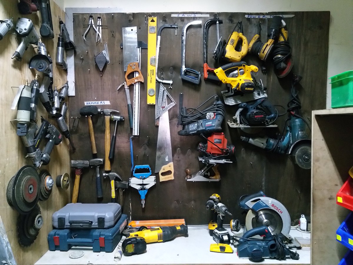 ngugiephy's tweet image. An assortment of Workshop Power-tools and Pneumatic-tools
#industry4
#workShopTech
#engineering #mechanicalEngineering
#fabrication #mechanicalFabrication
#STEM #STEAM
#digitalDesignAndFabrication
@GearboxKE