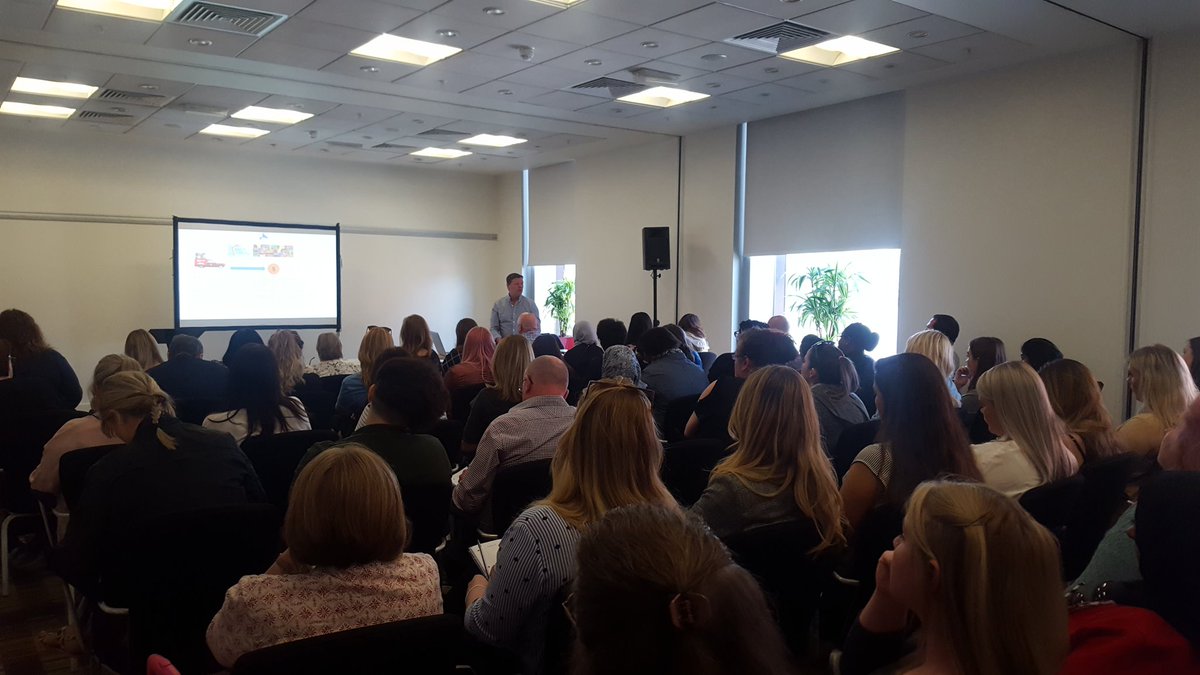 COMPASSeventsUK's tweet image. Standing room only for an essential #signsofsafety update from Rob Russell @SWACoventry @LTPM2 @CoventryCCjobs @coventryDCS
