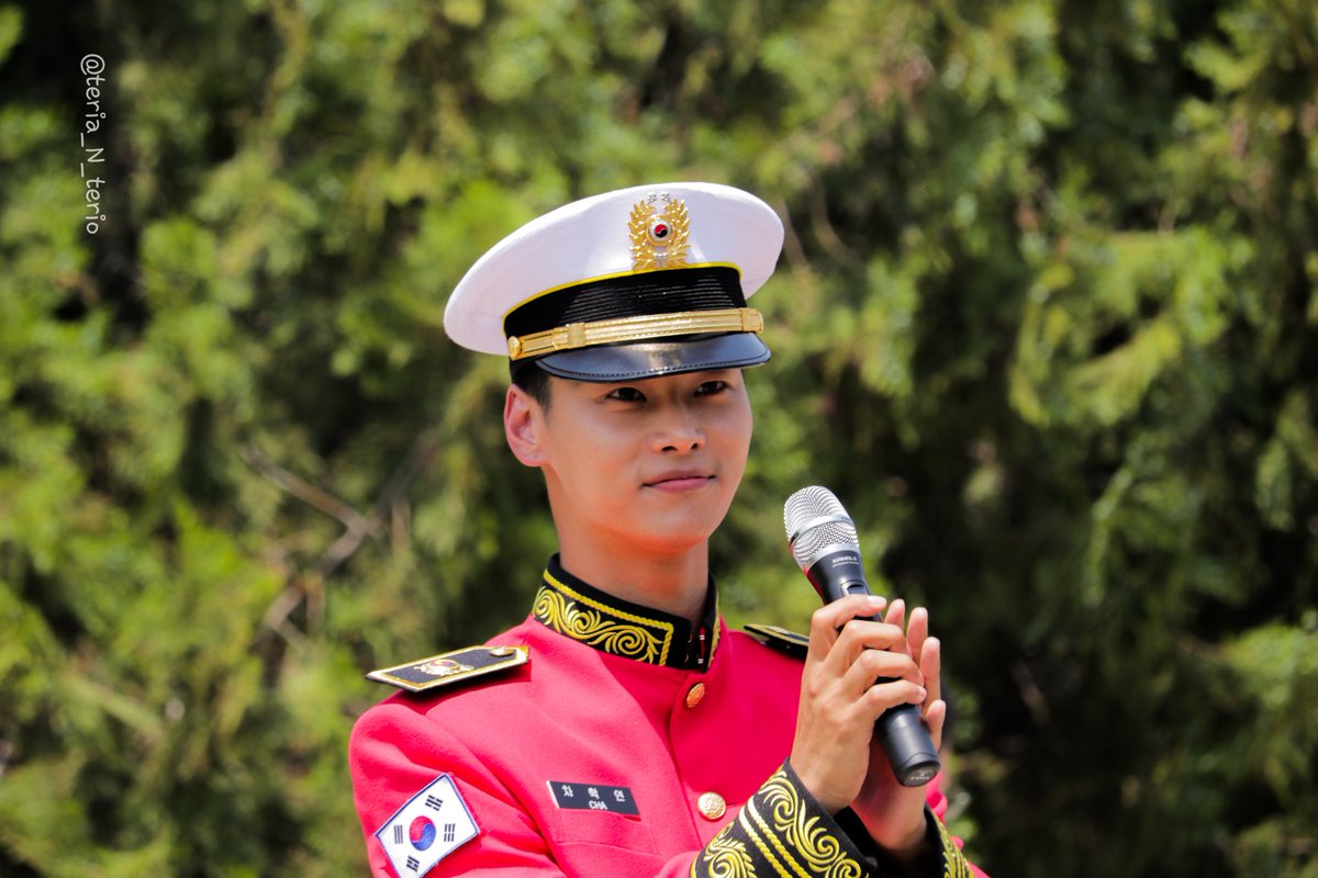 teria_N_terio's tweet image. 190511 경춘선숲길 전구간 개통 버스킹
오랜만에 만났네요 ㅠㅠ..!
예쁘게 웃어주는 미소도 그리웠고 알겠죠? 도 그리웠어요 ㅠㅠ
잘 지내줘서 고마워요!
#육군사관학교 #육사군악대 #육사군악대_막내 #이병차학연 #경춘선숲길 @CHA_NNNNN