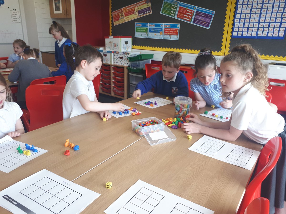 Our fab group of P4s Leading learning and fun at their first P1-2 Master maths club. #glasgowcounts #pupilsleadinglearning