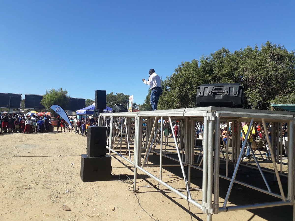 Min_of_IC's tweet photo. Join us today at Makoni Shopping Centre for a Buy Zimbabwe Awareness campaign in conjunction with Radio Zimbabwe #MakeLocalBuyLocal https://t.co/DmZf6f8Ae0