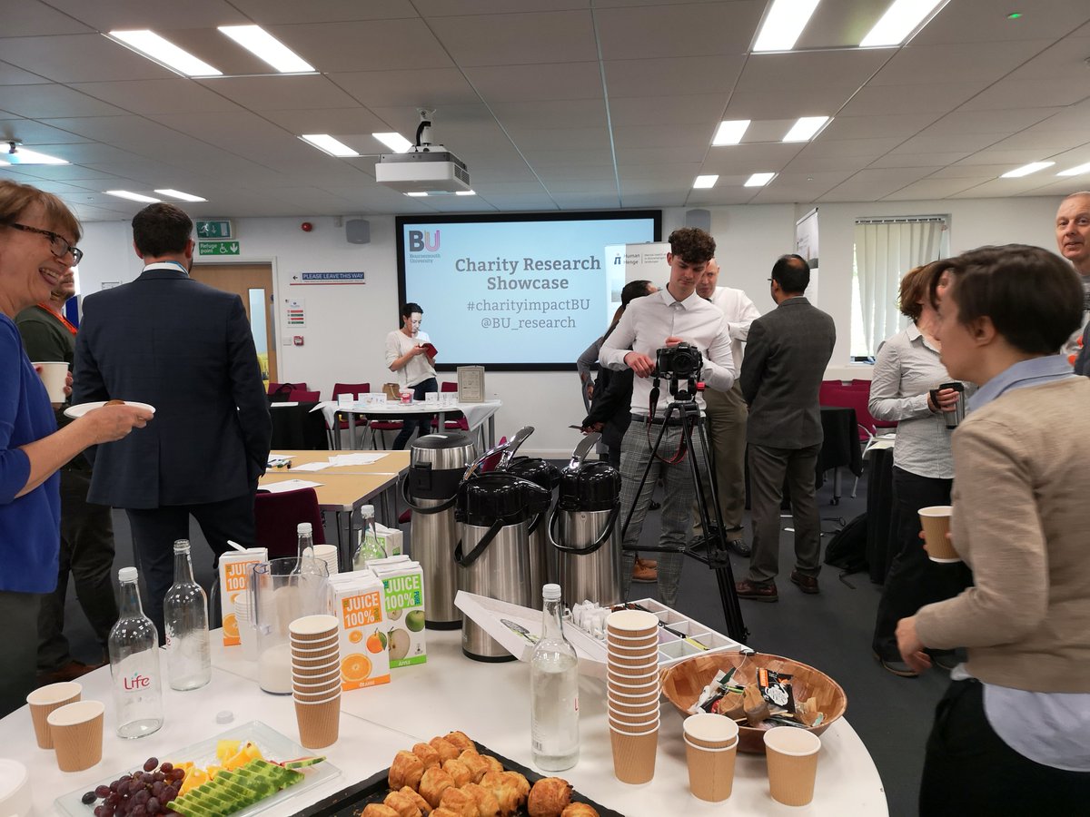 #charityimpactBU <a href="/LFenge/">Lee-Ann Fenge</a> talking the talk! Great event and great crowd. <a href="/hss_bu/">HSS at BU</a> <a href="/BU_Research/">Research @ Bournemouth University</a> <a href="/BUQualitative/">BU Qualitative</a>