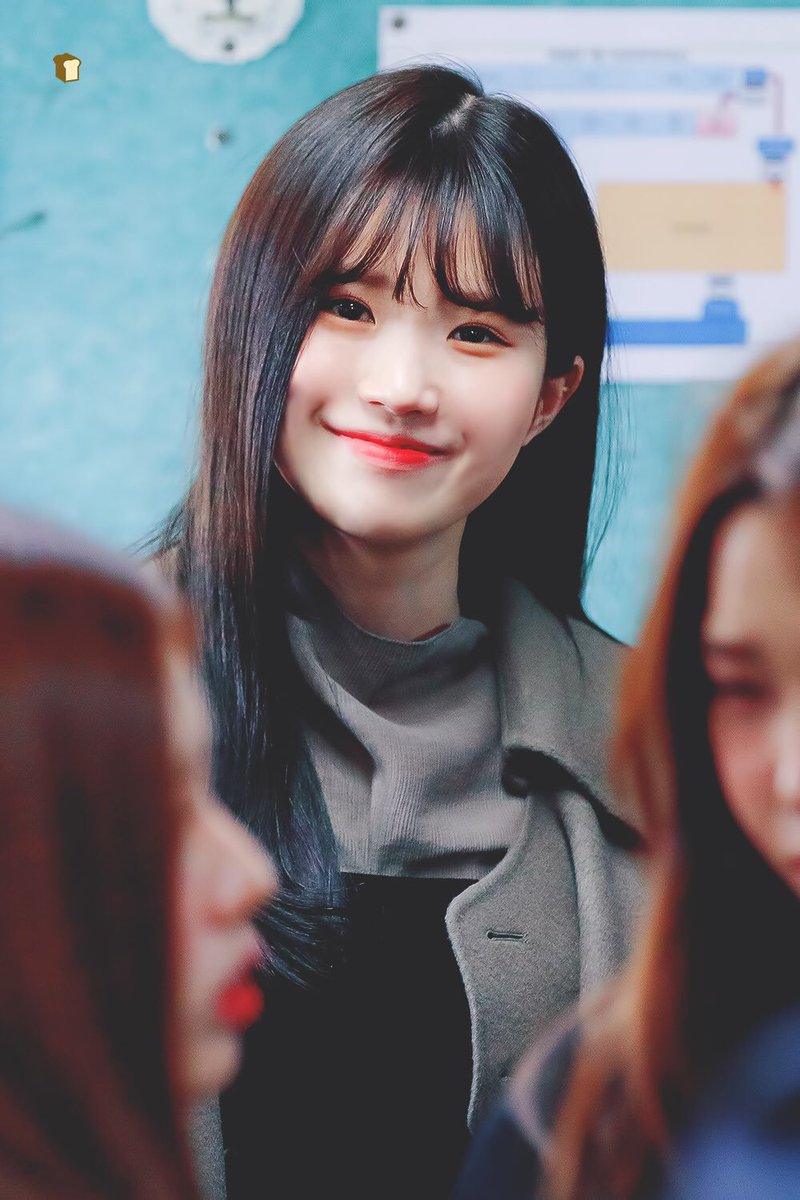 archiveshayoung's tweet image. 190212 © zeroduck929 
#송하영 #프로미스나인 ˊ