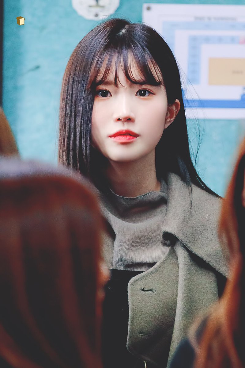 archiveshayoung's tweet image. 190212 © zeroduck929 
#송하영 #프로미스나인 ˊ