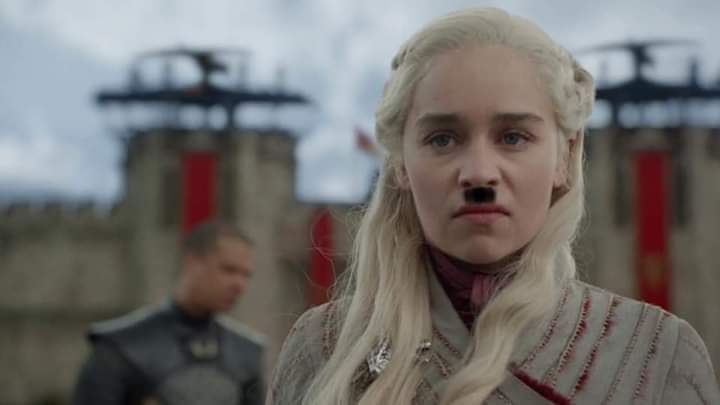 OsamaAlgaddar's tweet image. هتلر ثاني 😂
#GameofThrones #hitlar