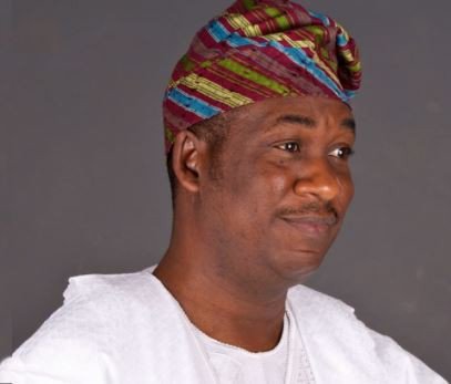BrightRadioTv's tweet photo. Lagos deputy governor-elect, Femi Hamzat loses dad at 87
Oba Olatunji Hamzat,the  father of Deputy Governor-elect Femi Hamzat has died at the age of 87. https://t.co/GhLyCFccCR