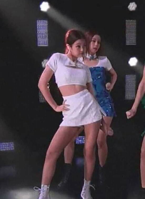 veryBaejoo's tweet photo. : แม่เบมั่ยรักแล้วจ้า
: แม่งต้องวูบ ป่อย จอยป่อย https://t.co/rFtuBK6AiS