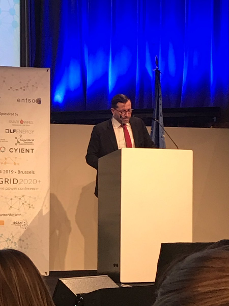 Mikko_Heikkila's tweet photo. Christian Buchel @EDSO_eu calls for dynamic regulation of energy sector. There needs to be room for innovations! #iGrid2019 #innogrid2020 https://t.co/EUFwzlby7q