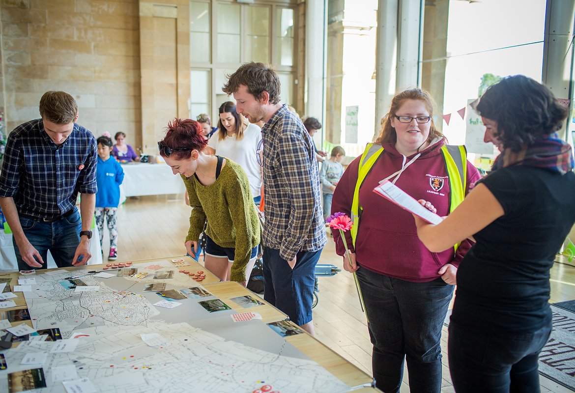 WE ARE HIRING! 👇
Creative Dundee is looking for a Programmes Producer to cover the role over a period of 7 months.

Read more, apply &amp; share!

creativedundee.com/2019/05/were-h…