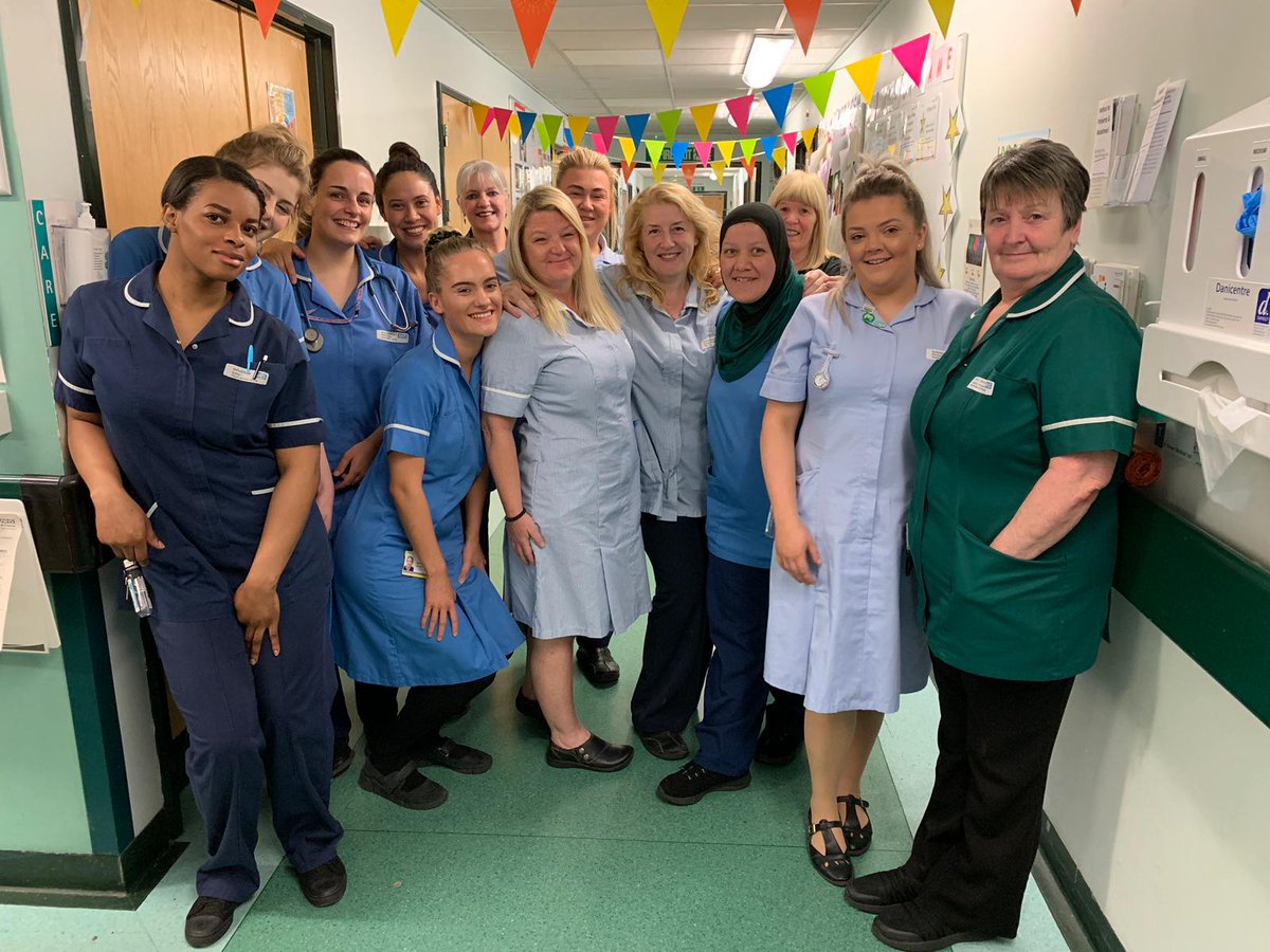 acmsrft's tweet photo. Our colleagues on #wardL2 absolutely smashing nursed day. Fantastic effort by a fantastic team....👌 https://t.co/8GmJsDJdof