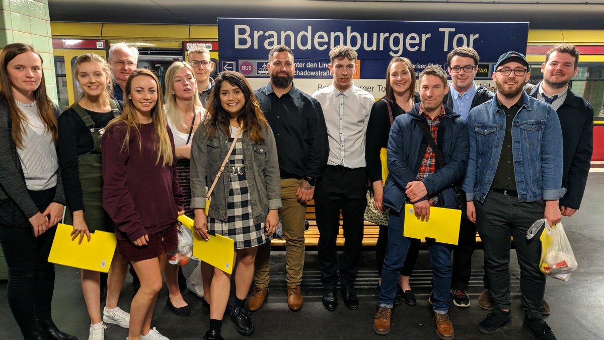 International D&A tweet media