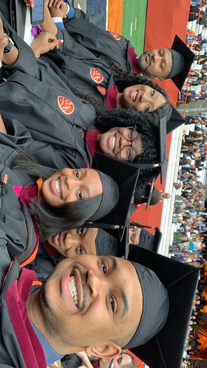cherise_be's tweet photo. Thank You @SyracuseComm for the opportunity, the relationships, the support, and most of all the confidence to out into the world and uphold the #Newhouse legacy #oct2017wemadeit #NewhouseAlumni #NewhouseGrad19 https://t.co/IlWRLwaago