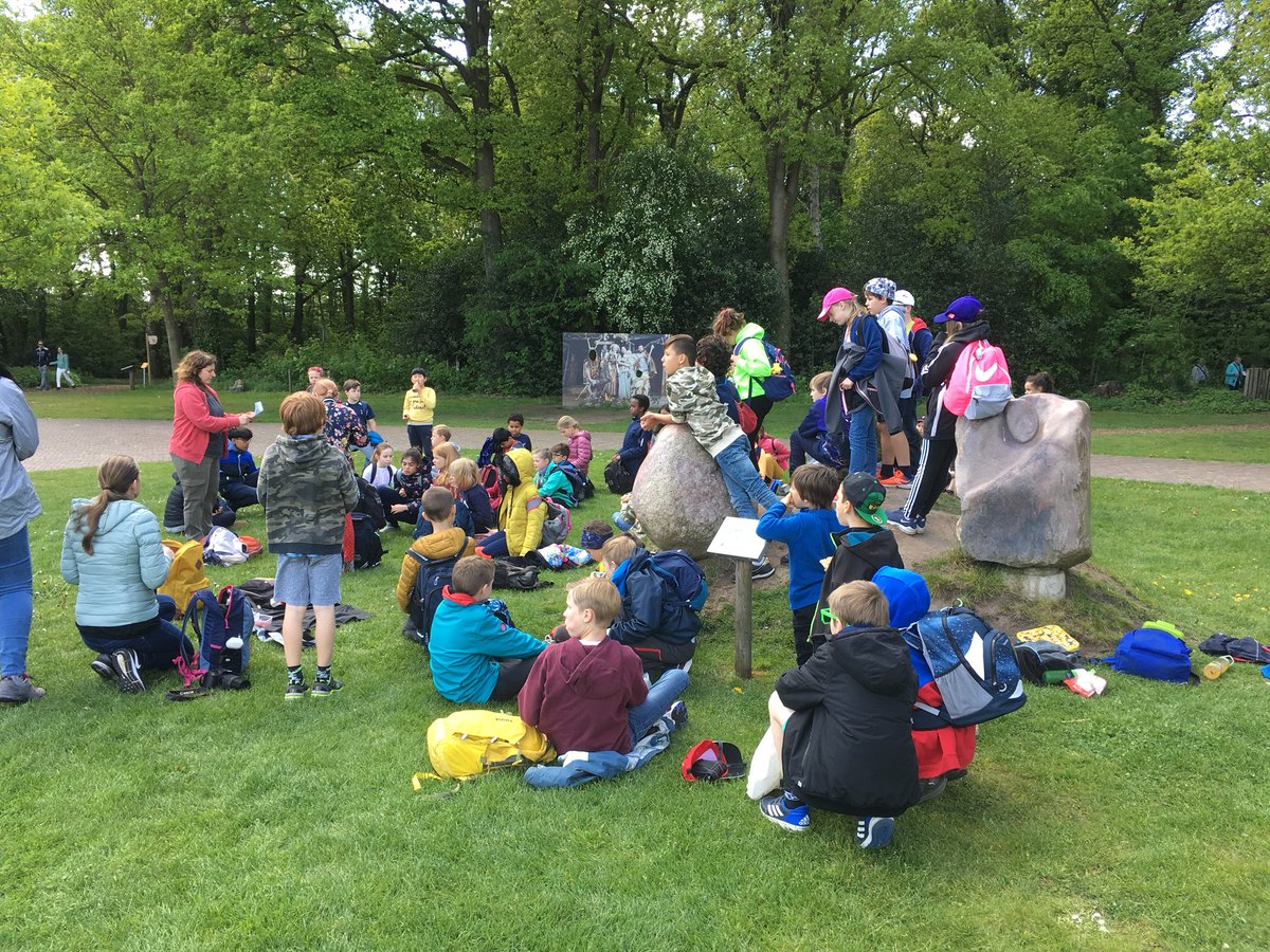 BSNJSL's tweet photo. @BSNTrips They say that all army’s march on their stomach - so let’s eat!
#Drenthe19 #JSLy5 #BSNJSL @Karren_vanZoest https://t.co/oEZl2smUTI