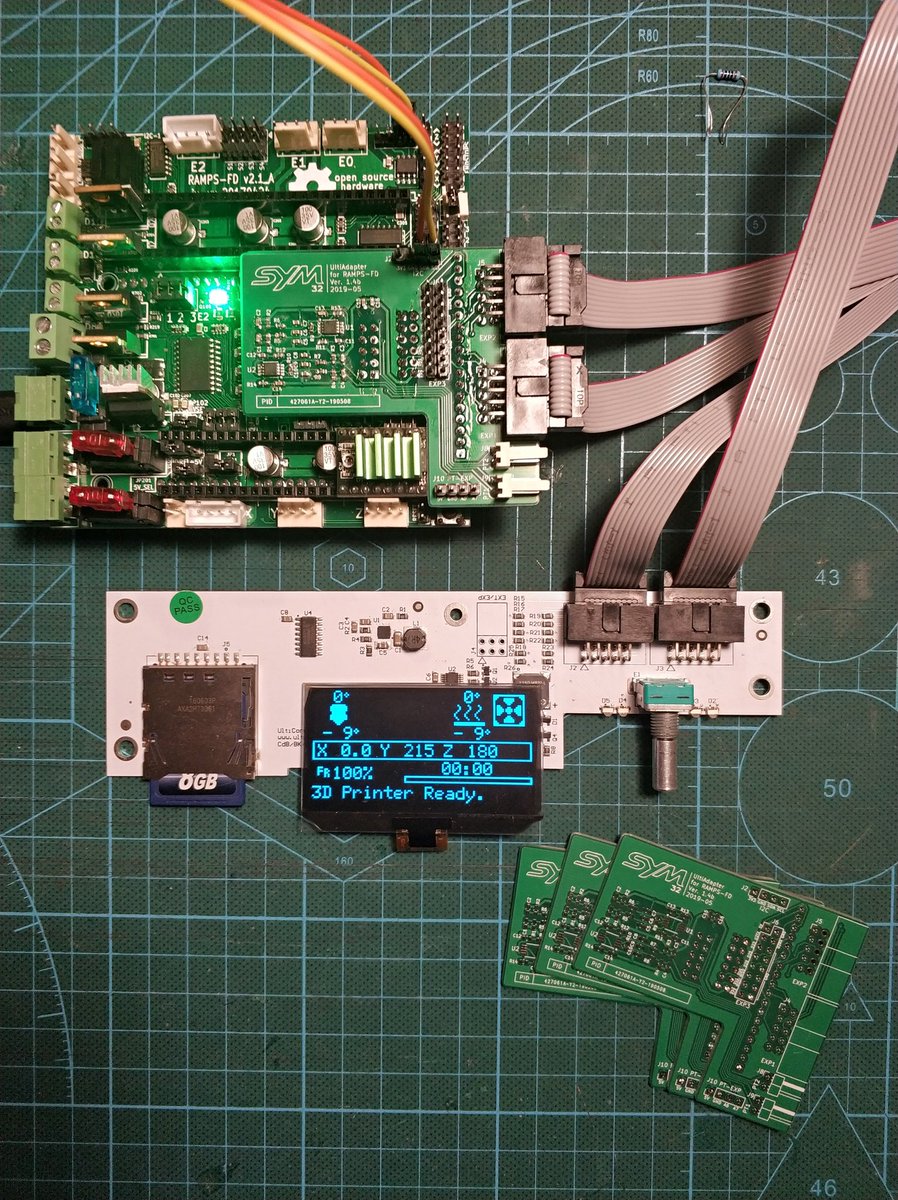 soimy's tweet photo. Haha, it's finally working on my desk! my old #ultimaker can now embrace the power of 32bit ECU and modern Marlin 2.0.x https://t.co/TV1KTjR86D