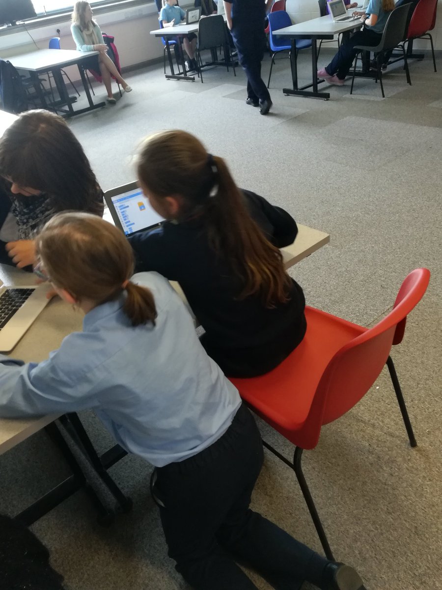 RachLTBurke's tweet image. Today we had the Model School Athy in for a coding workshop. 1st @Athy_College @JctCoding students were on hand to help. #TechWeek19 #TechWeek2019