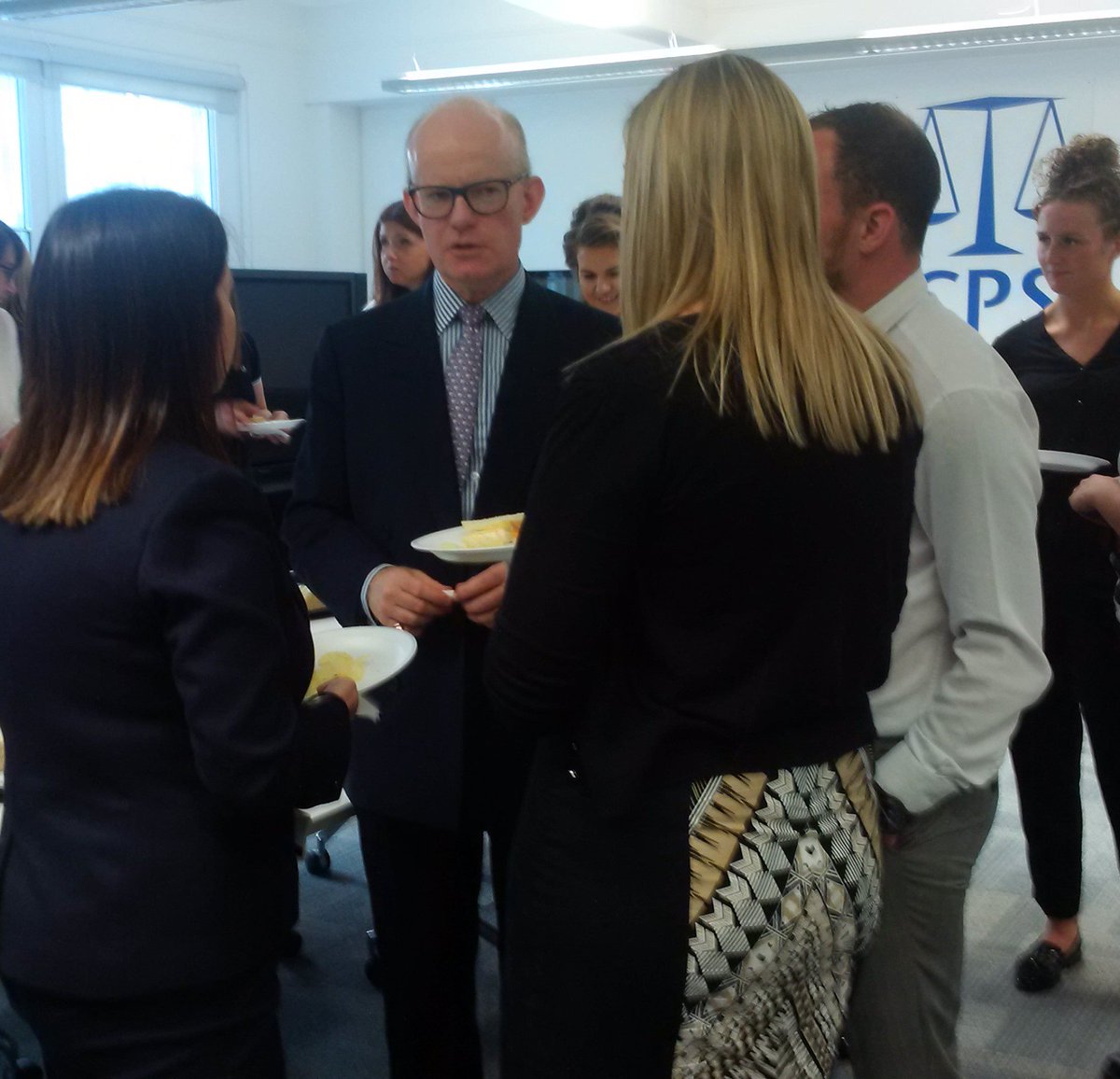 A warm northern welcome to @MaxHillQC  visiting our hard working staff here in the North West <a href="/cpsuk/">Crown Prosecution Service</a> <a href="/CPSCareers/">CPS Careers</a>