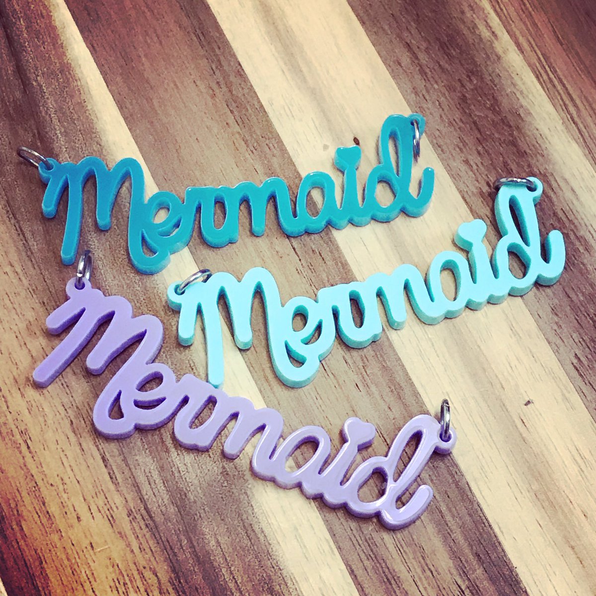 Did you know that my Mermaid Necklaces come in Lilac, Spearmint & Turquoise? What other colours would you like to see this necklace in? 🧜🏻‍♀️💜 #mermaid #mermaidmonday #mermaidnecklace #mermaidgift #etsyshop #etsyfinds #etsyjewelry #etsyseller #etsyshop #handmade