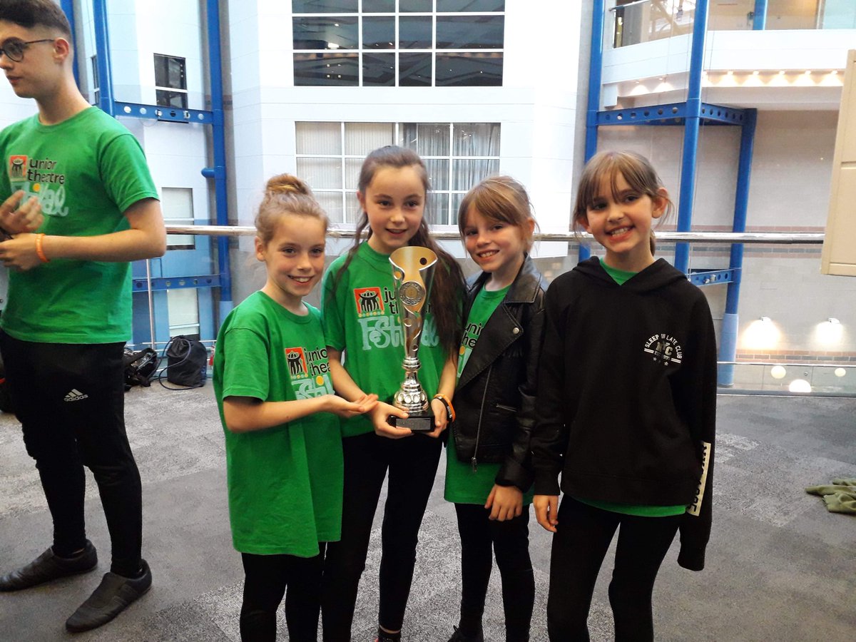 Alex Esney tweet media