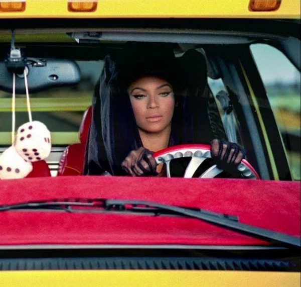 Beyonce Banks $300 Million From Uber bit.ly/2LH3Xuz