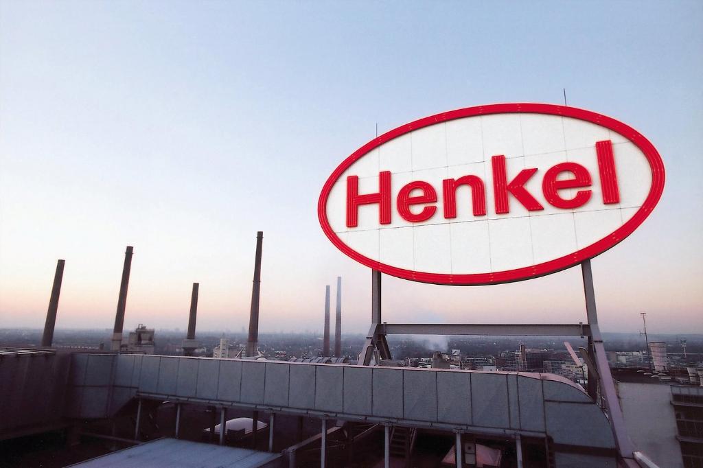 Henkel's tweet photo. Strengthening the additive manufacturing portfolio: Henkel acquires US-based #3Dprinting and industrial inkjet company. https://t.co/jN66twGz2y https://t.co/eN5DrtcNVq