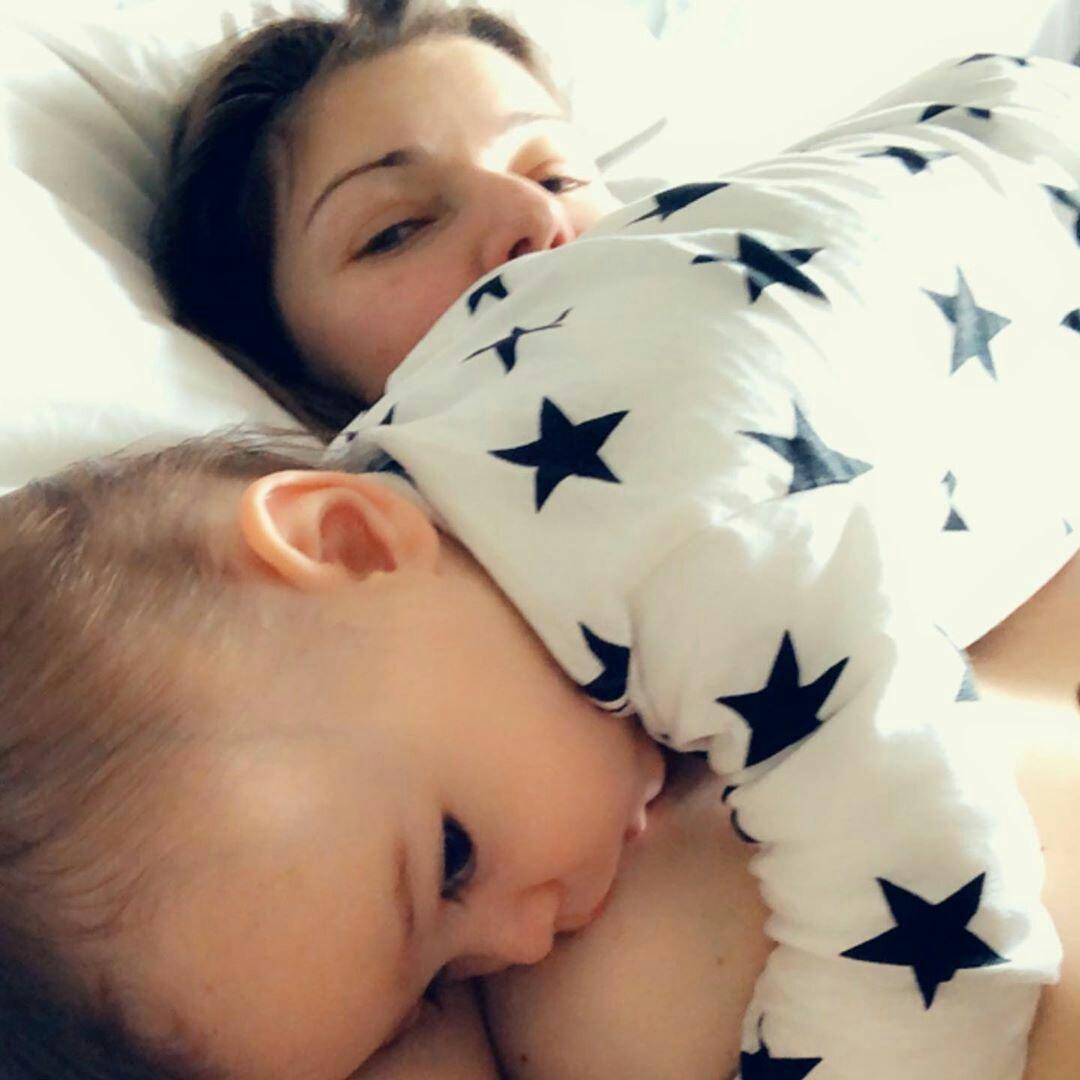 Milicevic_spain's tweet photo. 📷| Ivana nos deja estas preciosas fotos de Phoenix para desear un #HappyMothersDay a todas la mamas😍🌷

Vía instagram (ivanamilicevic) https://t.co/jL0N6uDGRd